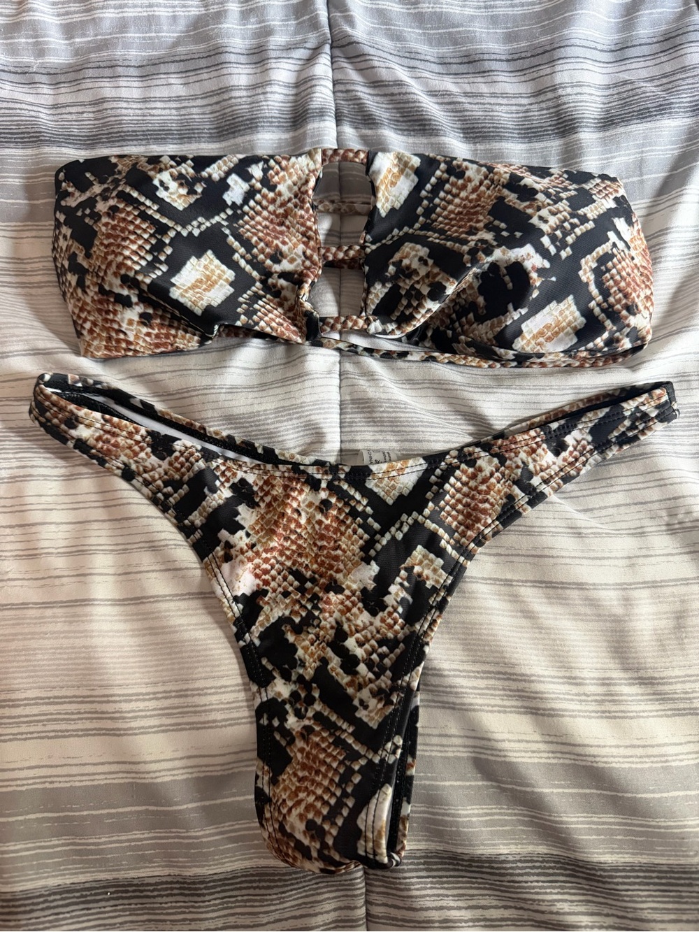 SHEIN Brown Black Snake Print Bandeau Bikini Set